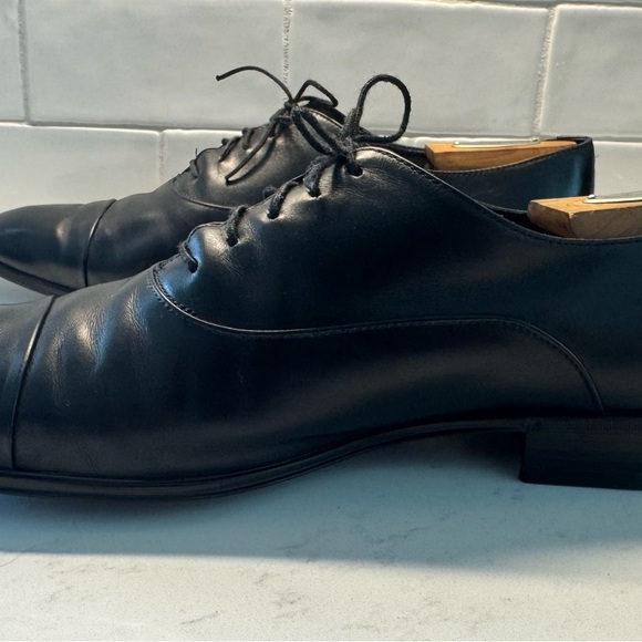 Salvatore Ferragamo Black Leather Oxfords main image 6